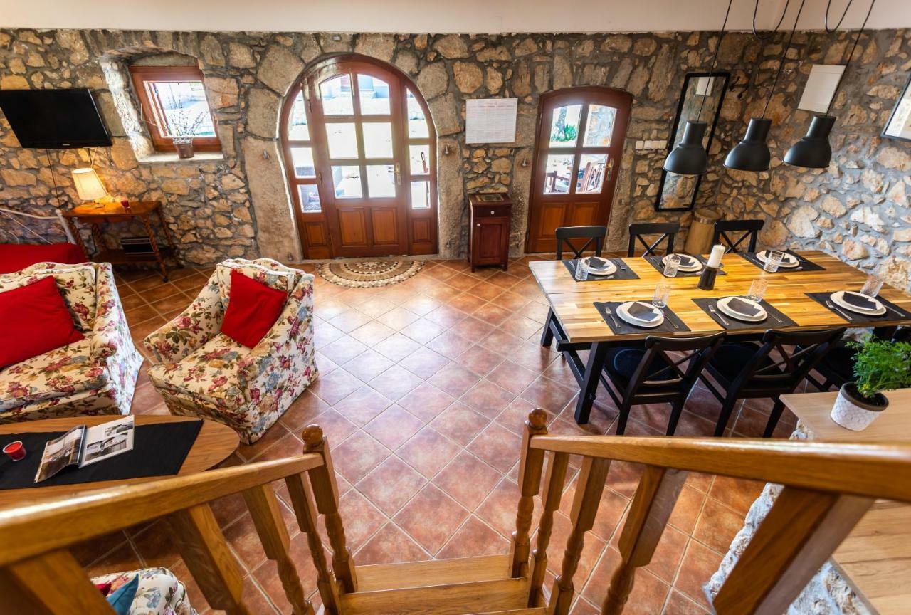 Villa Korina Pinezici  Luaran gambar