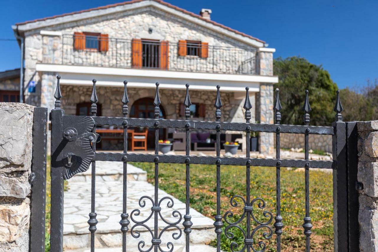 Villa Korina Pinezici  Luaran gambar